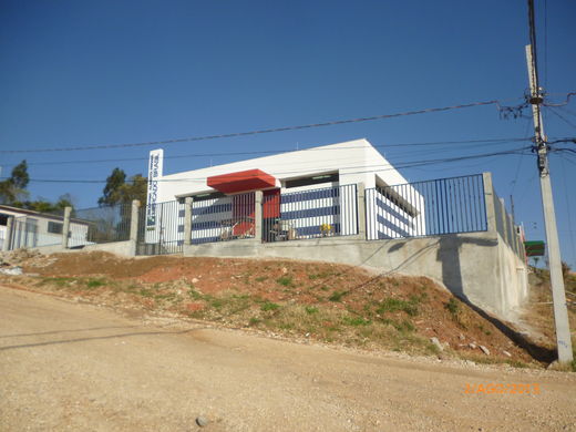 Obras do Mercado Brasil - Colombo