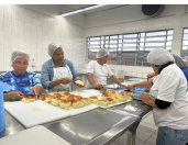 Banco de Alimentos – Comida Boa da Ceasa Curitiba teve curso de preparo de hamburgueres promovido pelo Senac