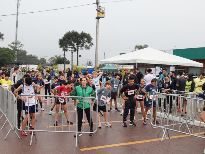 2ª etapa do Circuito Infantil de Corridas de Rua reúne 1,5 mil crianças na Ceasa Curitiba