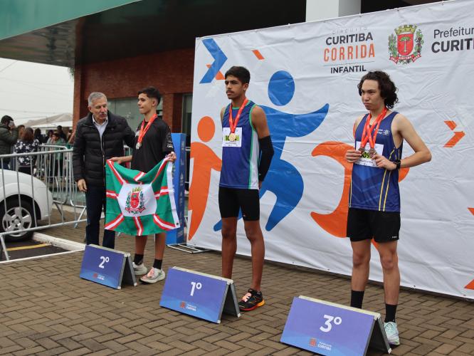 2ª etapa do Circuito Infantil de Corridas de Rua reúne 1,5 mil crianças na Ceasa Curitiba