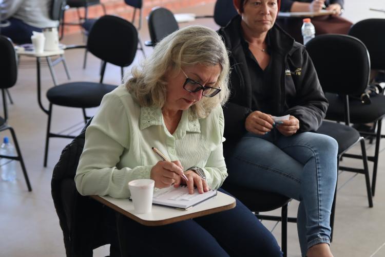 Ceasa Paraná capacita Comitê de Mulheres e Embaixadoras para reforçar acolhimento a vítimas de violência