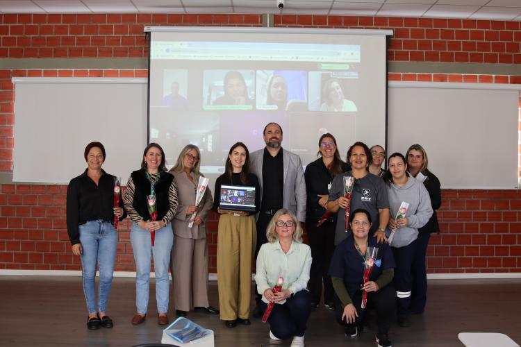 Ceasa Paraná capacita Comitê de Mulheres e Embaixadoras para reforçar acolhimento a vítimas de violência