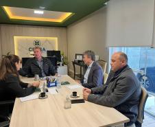 Ceasa Paraná Recebe Visita de Representantes da Embaixada do Reino dos Países Baixos para Fortalecer Iniciativas de Segurança Alimentar