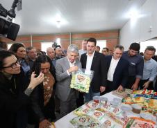 O governador Carlos Massa Ratinho Junior e o ministro do Desenvolvimento Agrário e Agricultura Familiar, Paulo Teixeira, visitam a Ceasa Curitiba nesta sexta-feira (08).