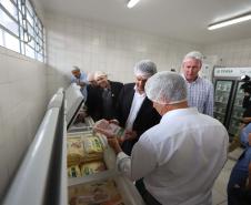 O governador Carlos Massa Ratinho Junior e o ministro do Desenvolvimento Agrário e Agricultura Familiar, Paulo Teixeira, visitam a Ceasa Curitiba nesta sexta-feira (08).