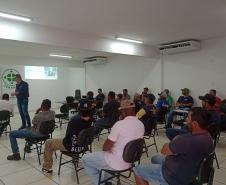 Treinamento na Ceasa Londrina para conscientização de Operadores de Empilhadeiras