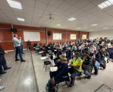 Diretor-presidente reúne equipe para agradecer conquista histórica