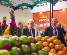 Piana destaca força da ExpoApras para expansão dos supermercados paranaenses