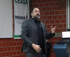 Dia de treinamentos na Ceasa Curitiba