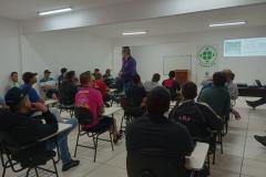 Treinamento na Ceasa Londrina para conscientização de Operadores de Empilhadeiras