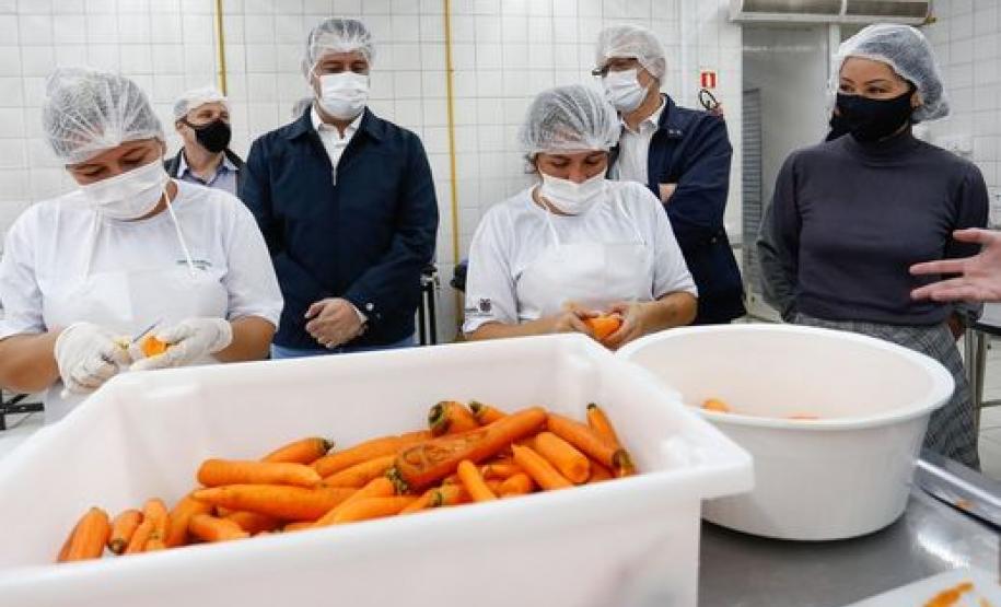 Governo comemora um ano do Banco de Alimentos da Ceasa Paraná