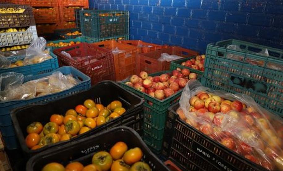 Governo comemora um ano do Banco de Alimentos da Ceasa Paraná