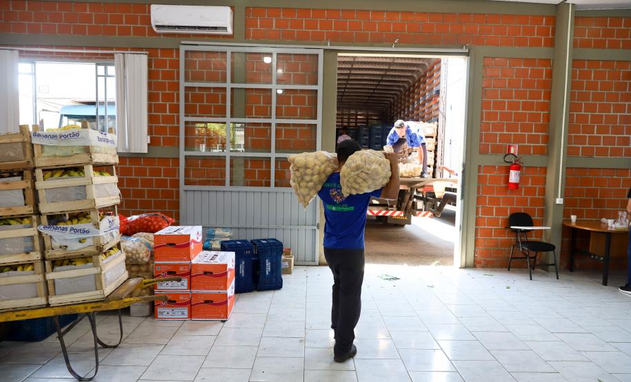 Doação de 12 toneladas