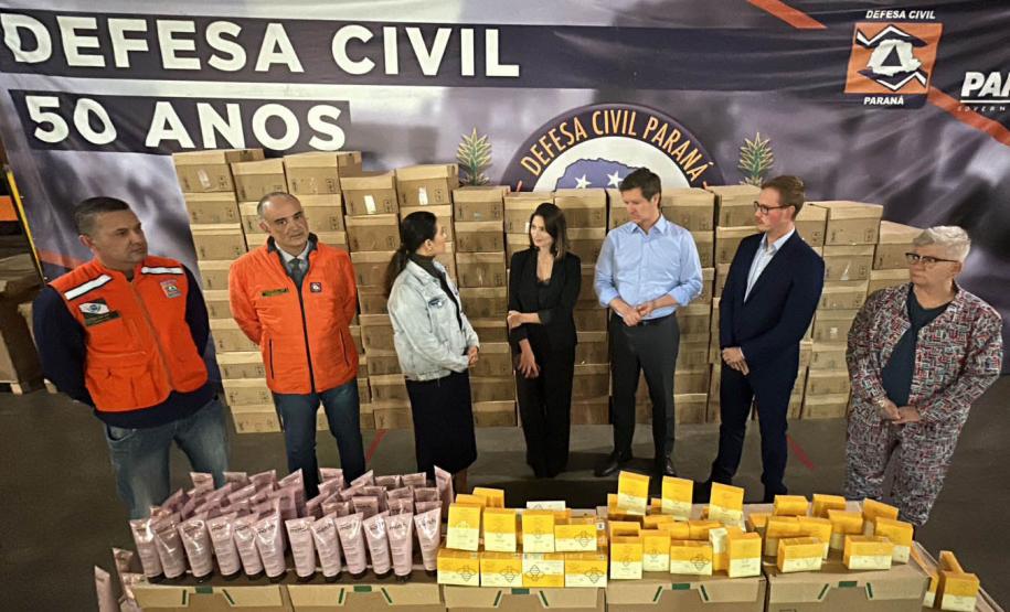 Primeira-dama do Paraná inicia campanha para ajudar vítimas das enchentes no estado