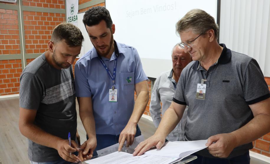 Ceasa Curitiba recebe mais 21 produtores em sua unidade