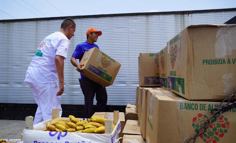 Ceasa Curitiba doa mais 5 toneladas de alimentos para municípios catarinenses