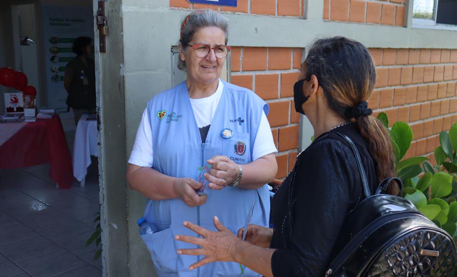 Ceasa Curitiba sedia ações do Dezembro Vermelho