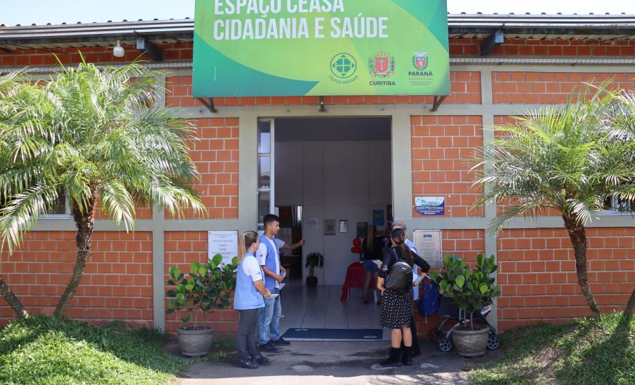 Ceasa Curitiba sedia ações do Dezembro Vermelho