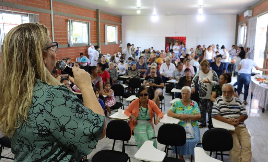 Ceasa Curitiba sedia ações do Dezembro Vermelho