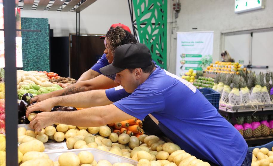 Piana destaca importância do setor supermercadista para economia na ExpoApras 2024