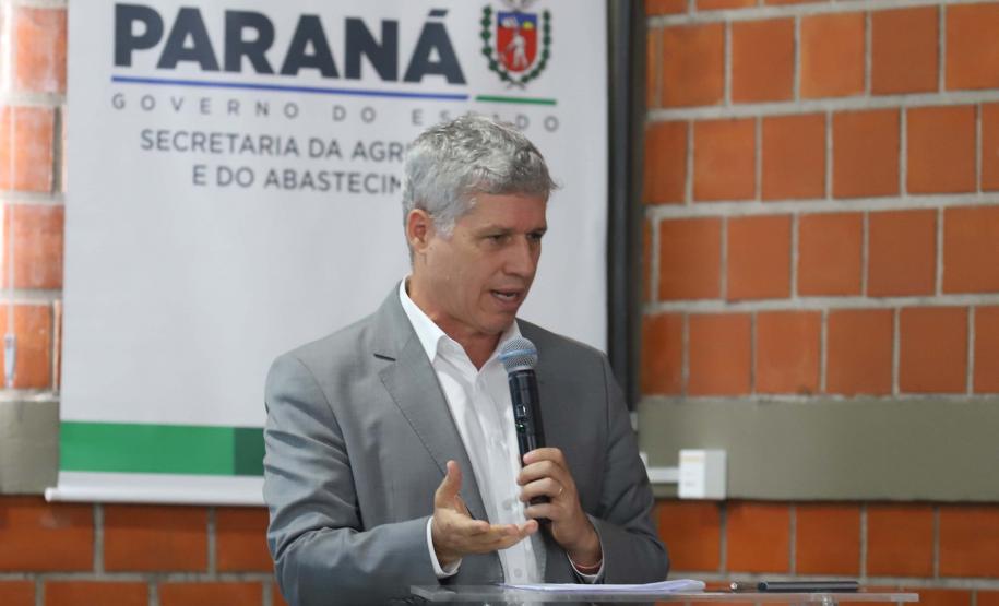 O governador Carlos Massa Ratinho Junior e o ministro do Desenvolvimento Agrário e Agricultura Familiar, Paulo Teixeira, visitam a Ceasa Curitiba nesta sexta-feira (08).