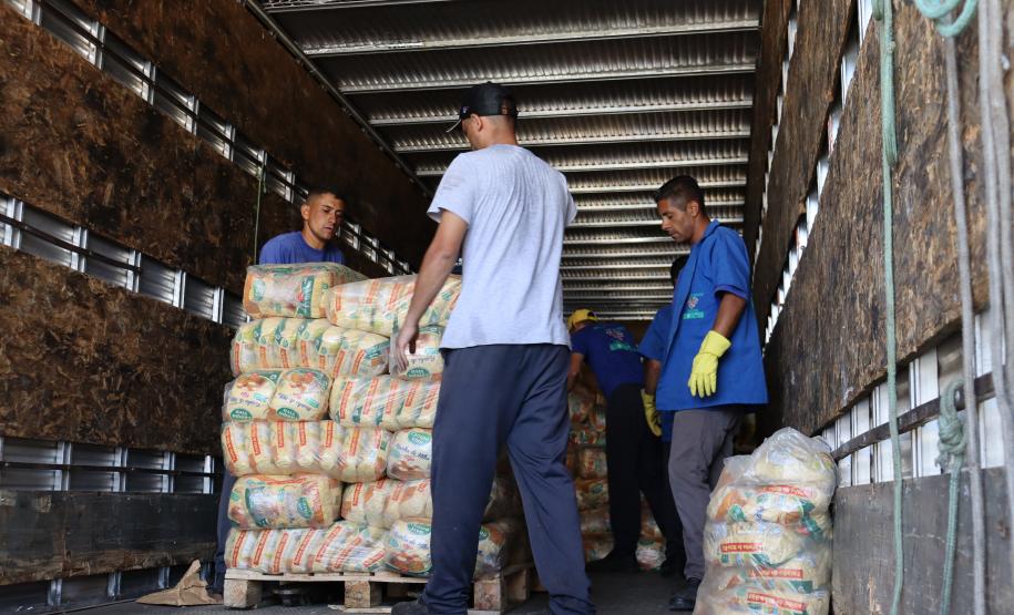Ceasa Paraná recebe doação da Conab para fortalecer o Banco de Alimentos Comida Boa