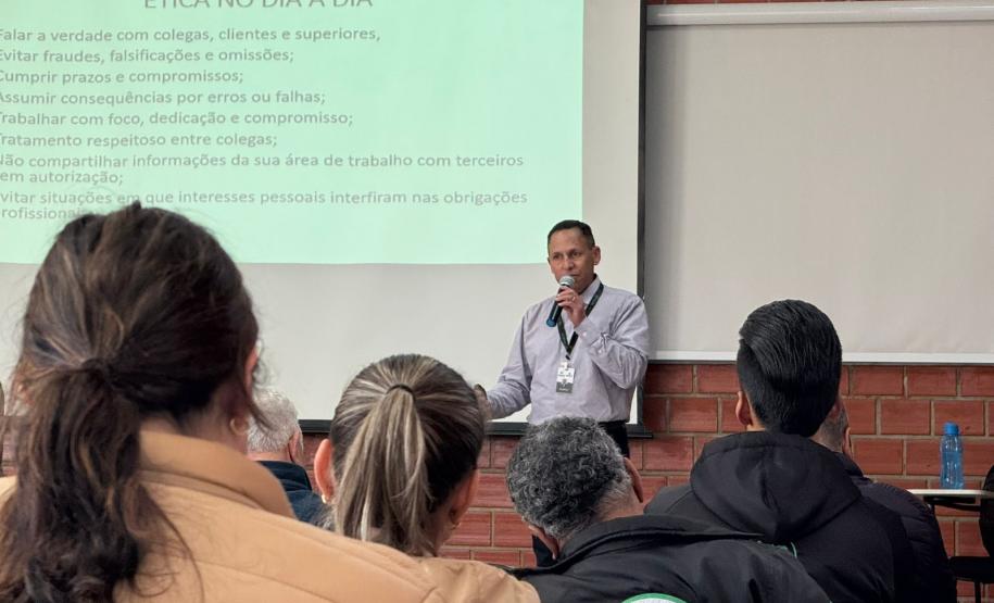 Ceasa Paraná realiza treinamento do Código de Ética com os colaboradores