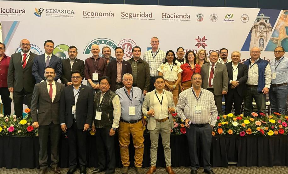 Ceasa Paraná se destaca em encontro internacional no México