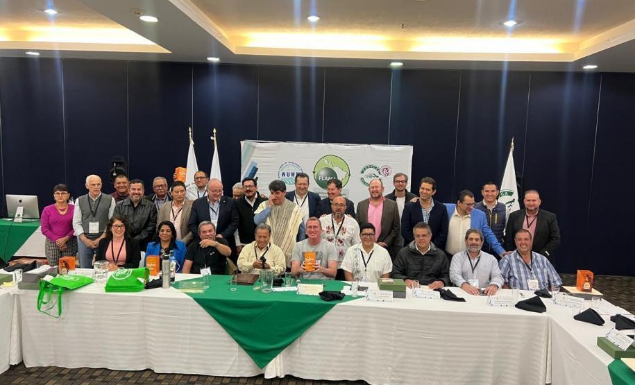 Ceasa Paraná se destaca em encontro internacional no México