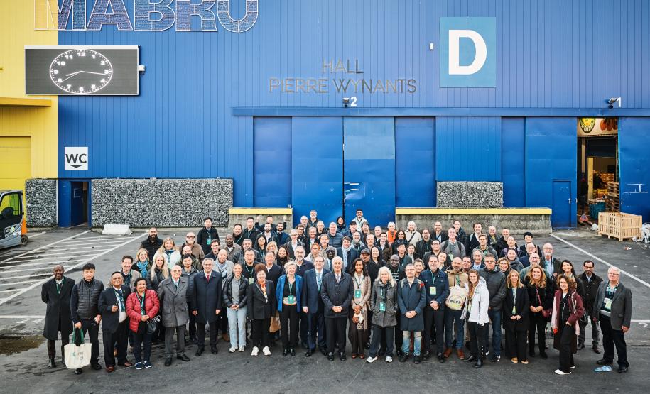 Diretor-presidente da Ceasa Paraná conquista prêmio internacional de melhor gestão