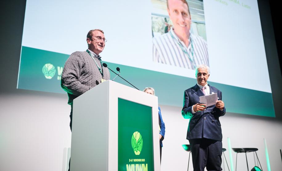 Diretor-presidente da Ceasa Paraná conquista prêmio internacional de melhor gestão