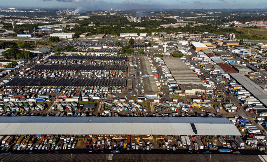 Ceasas do Paraná fecham na sexta-feira; todos os mercados funcionam no sábado