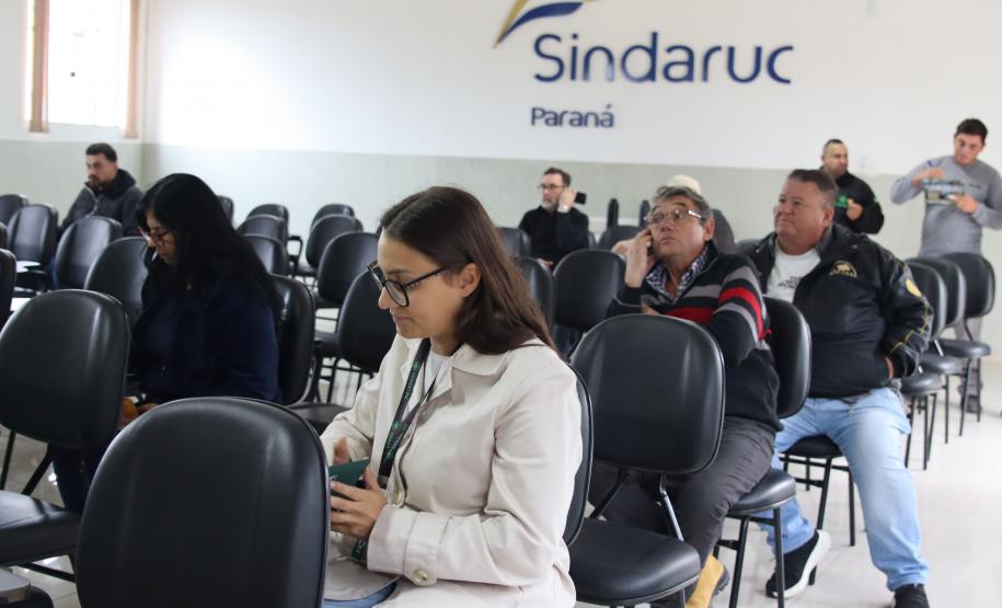 Ceasa Curitiba e Sindaruc alinham gestão ambiental, ISO 14001, imunidade tributária e regras societárias em reunião de rateio