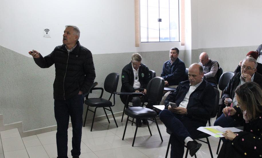 Ceasa Curitiba e Sindaruc alinham gestão ambiental, ISO 14001, imunidade tributária e regras societárias em reunião de rateio