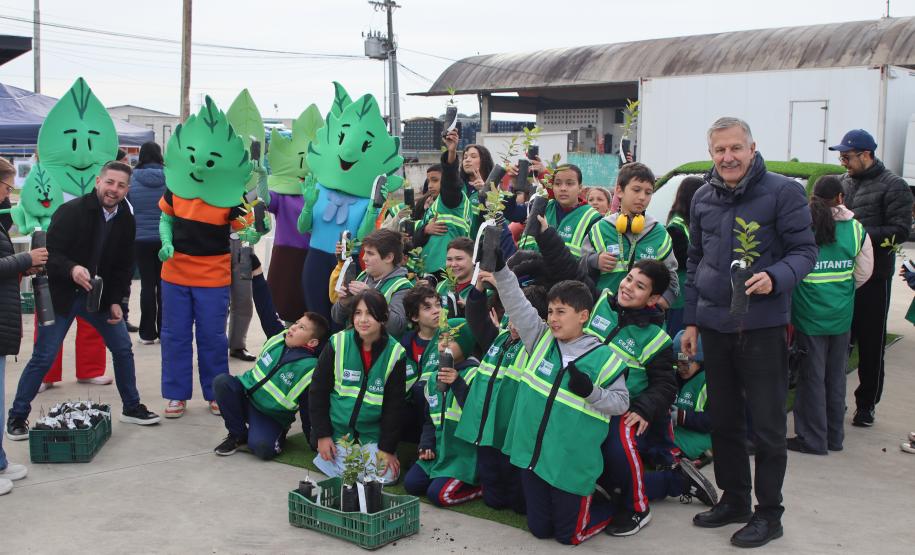 Entrega de Mudas_CEASA_CURITIBA