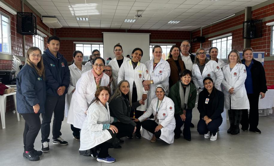 Ação de saúde na Ceasa Curitiba imuniza mais de 300 pessoas contra a gripe.