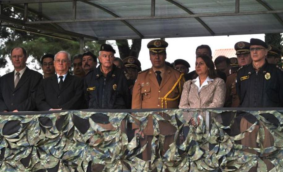 Presidente da Ceasa recebe medalha comemorativa